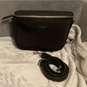 Mina Baie black/gold nylon Mina Fanny